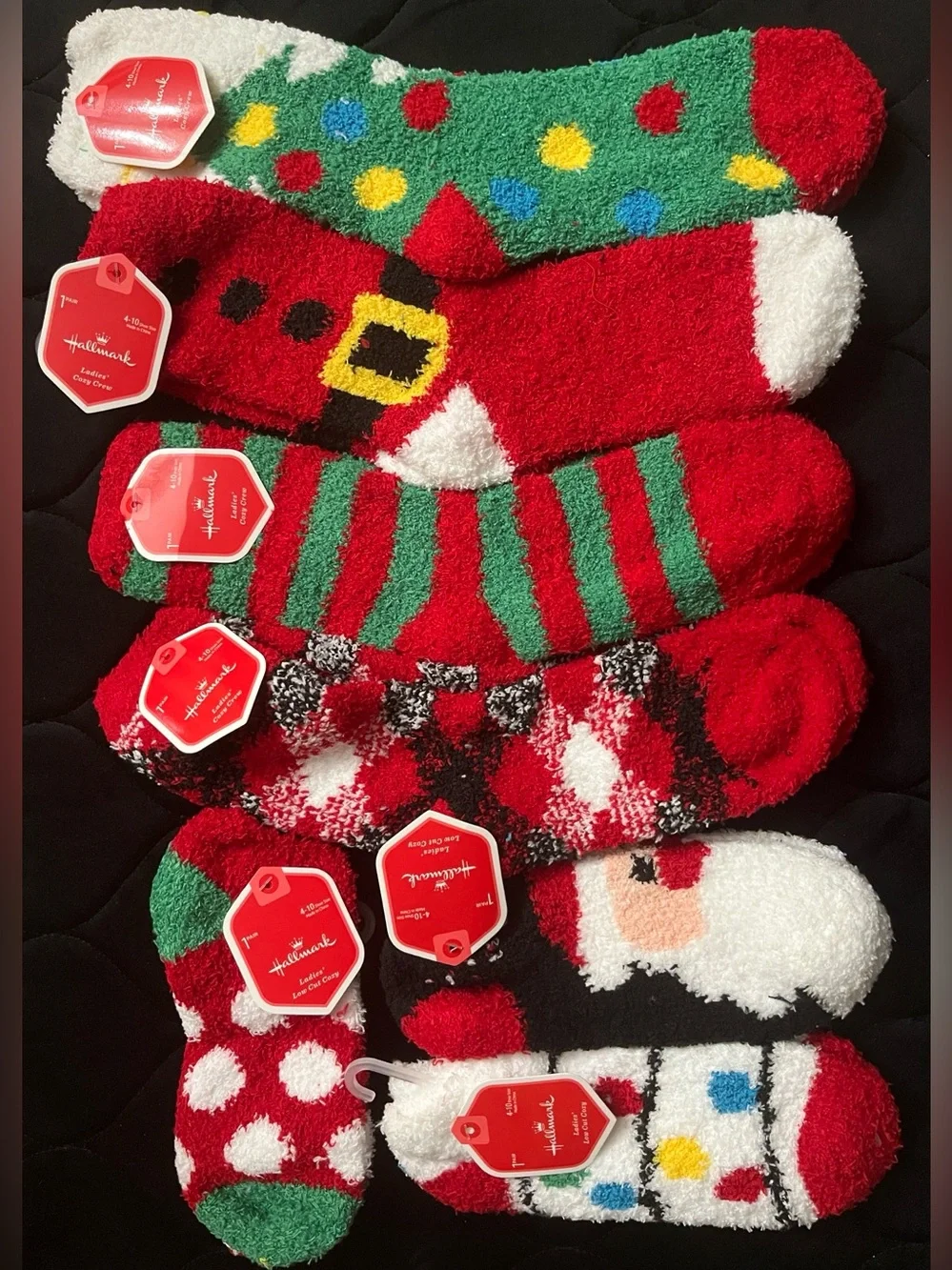 HALLMARK 7 Pairs Fuzzy Cozy Low Cut & Crew Holiday Socks